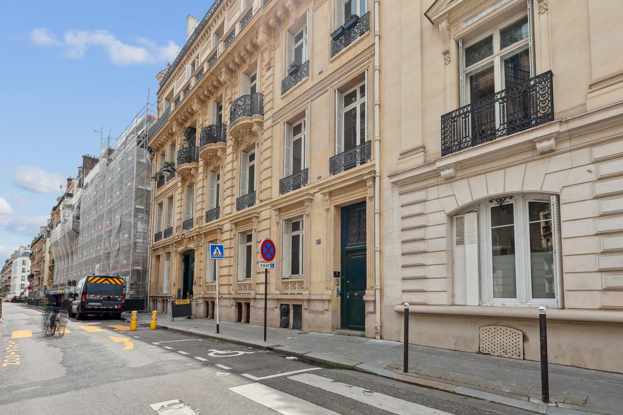 Bureau Paris 325m² Location bureau Paris OLBUR2315221 1